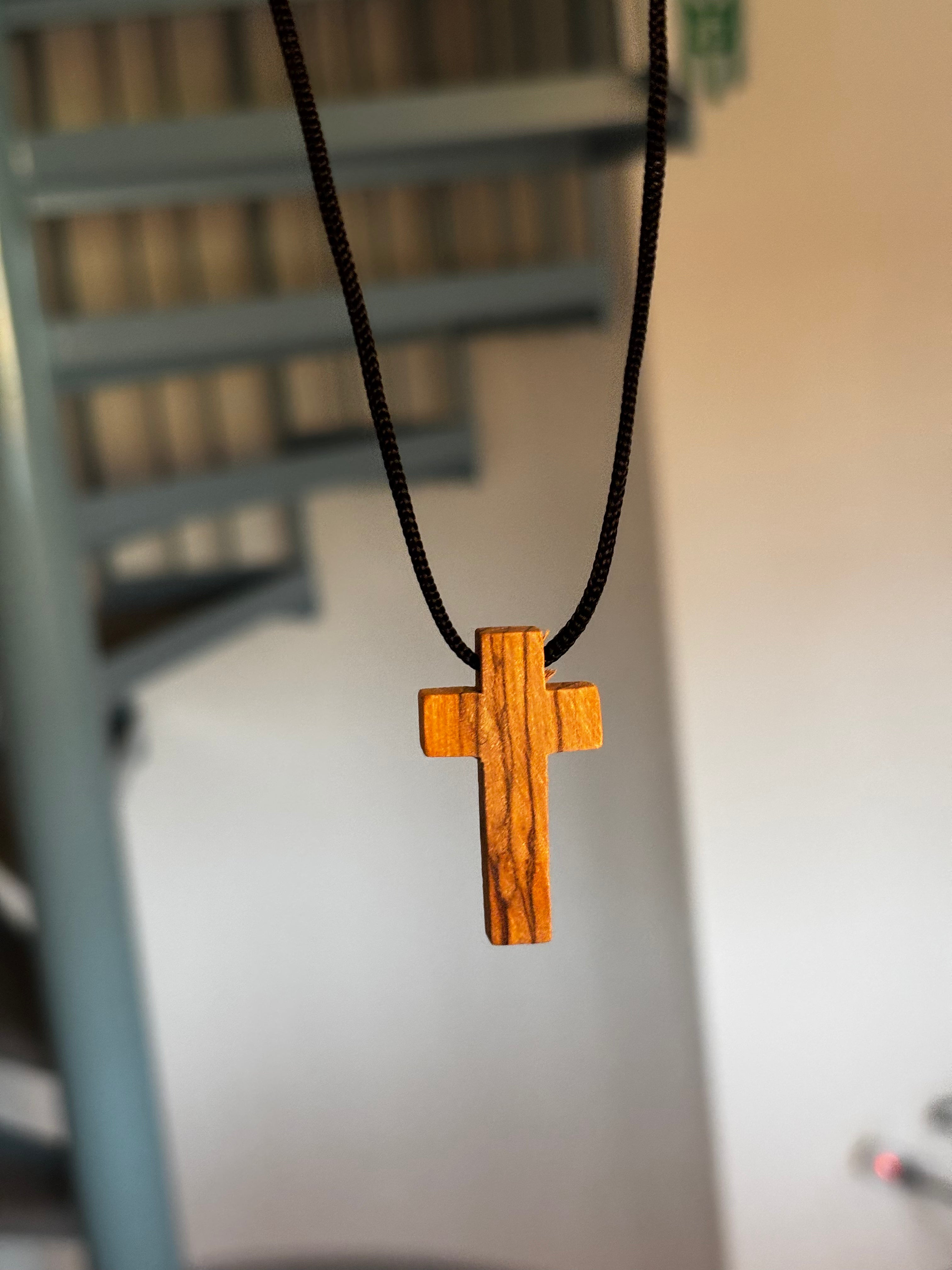 PRAY WOODEN Statement - Halskette